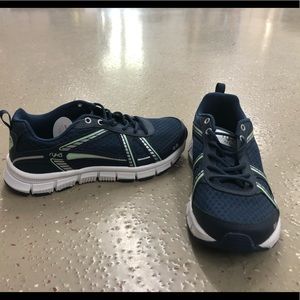 New Ryka workout tennis shoes w/memory foam.